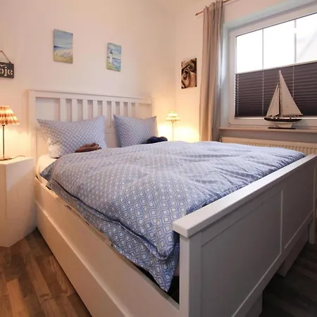 Apartment, Apartament Garding